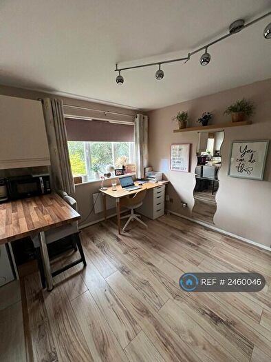 1 Bedroom Flat To Rent In Mullards Close, Mitcham, CR4