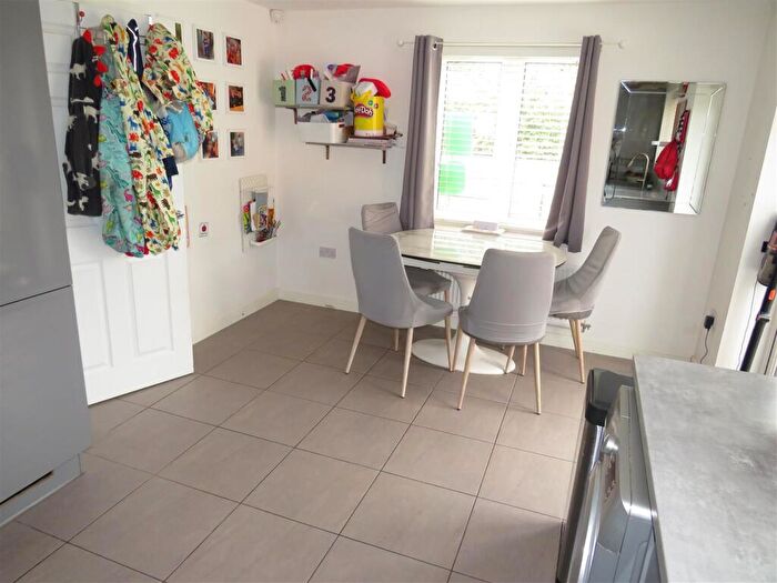 3 Bedroom Detached House For Sale In Jura Way, Smithswood, Birmingham, B36
