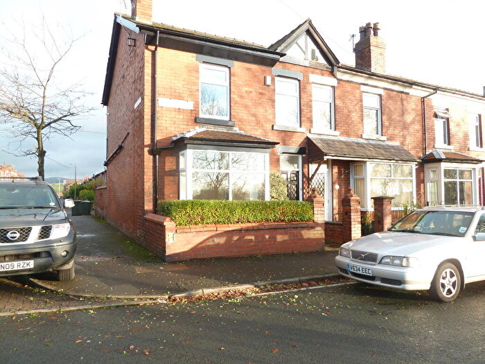 3 Bedroom End Of Terrace House To Rent In Erskine Road, Chorley, PR6