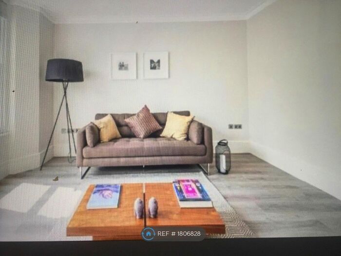 1 Bedroom Flat To Rent In Earls Court, London, SW5