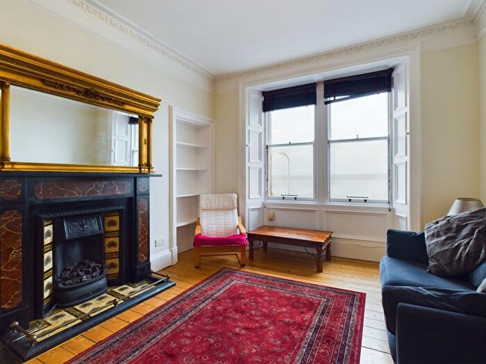 1 Bedroom Flat To Rent In Starbank Road, Trinity, Edinburgh, EH5