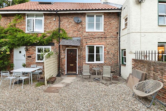 2 Bedroom Terraced House For Sale In Brewery Yard, Yarm, TS15