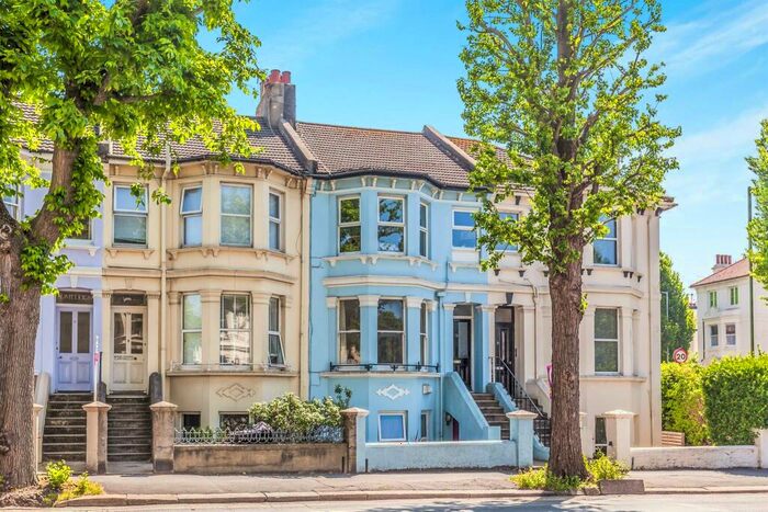 1 Bedroom Flat To Rent In Sackville Road, Hove, BN3