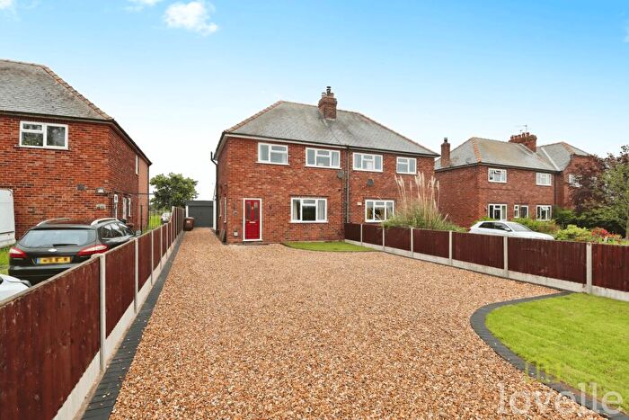 3 Bedroom Semi-Detached House For Sale In Saxilby Road, Lincoln, LN6