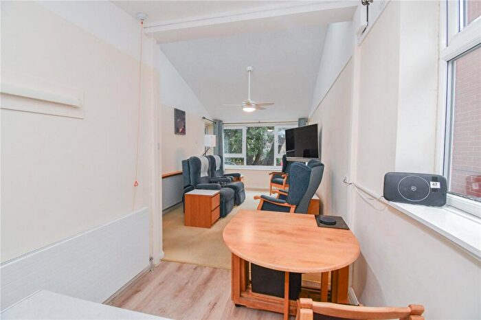 1 Bedroom Retirement Property For Sale In Caldy Road, West Kirby, Wirral, CH48