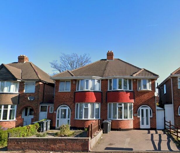 3 Bedroom Semi-Detached House To Rent In Coventry Road, Yardley, Brimingham, B26