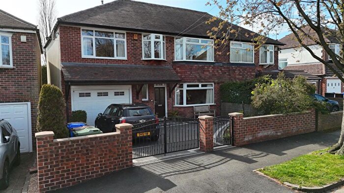 4 Bedroom Semi Detached House For Sale In Norton Park Drive, Sheffield, S8