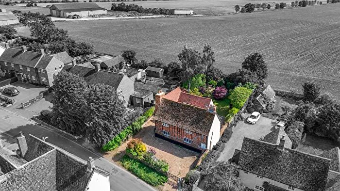 5 Bedroom Cottage For Sale In High Street, Sutton, Sandy, SG19