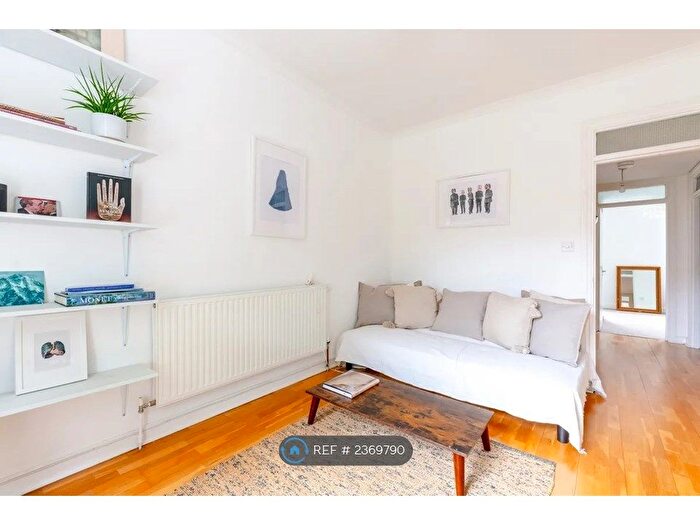 1 Bedroom Flat To Rent In London, London, N4