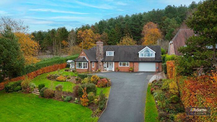 3 Bedroom Detached House For Sale In Delph Lane, Daresbury, Warrington, WA4