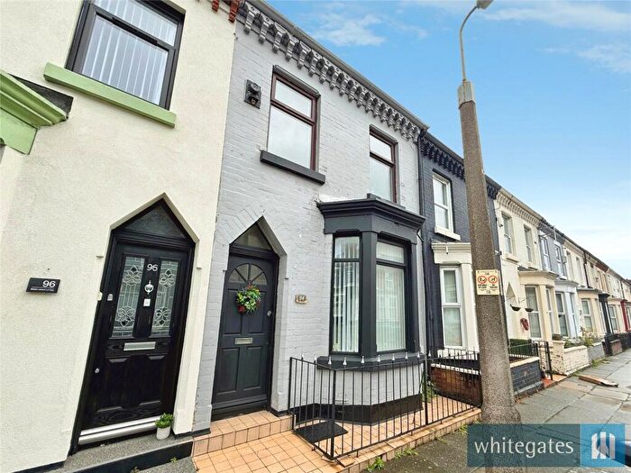 3 Bedroom Terraced House For Sale In Makin Street, Liverpool, Merseyside, L4