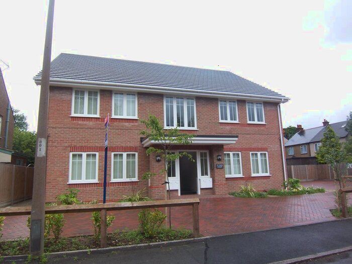 1 Bedroom Flat To Rent In Fleetwood Road, Slough SL2