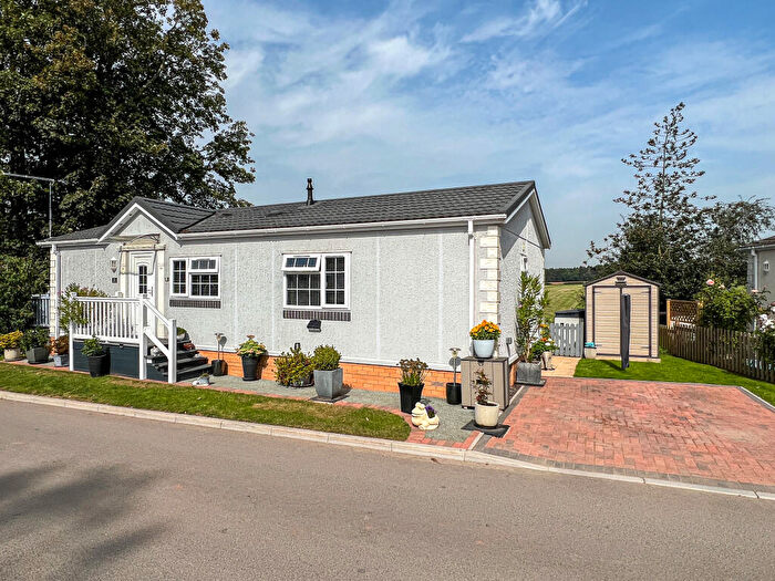 2 Bedroom Park Home For Sale In Tower Court, Saltmarshe Castle, Tedstone Warfe, Bromyard, Hereford, Herefordshire, HR7