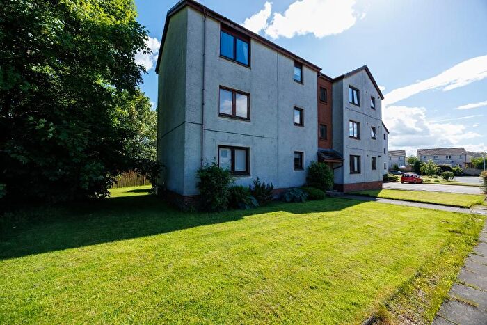2 Bedroom Flat For Sale In Cupar Mills, Cupar, KY15