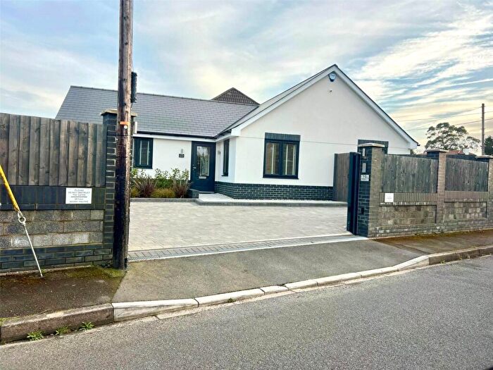 3 Bedroom Bungalow For Sale In Laurel Lane, St. Leonards, Ringwood, BH24