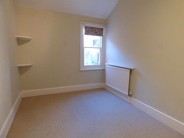 2 Bedroom End Of Terrace House For Sale In Oxford Road, Malvern, Worcestershire, WR14
