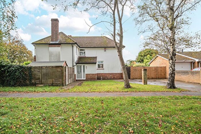 4 Bedroom Detached House For Sale In Pinehurst Park, Aldwick, Bognor Regis, PO21