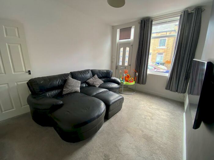 3 Bedroom House To Rent In Cherry Tree Street, Elsecar, S74