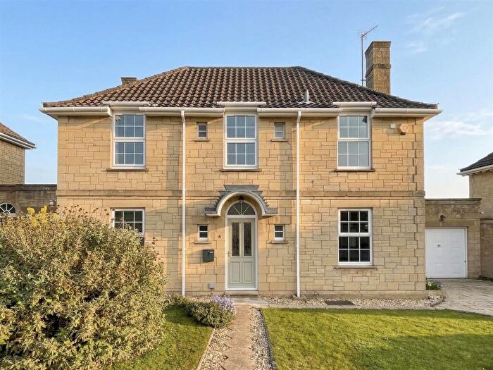 5 Bedroom Detached House For Sale In Bower Gardens, Salisbury, SP1