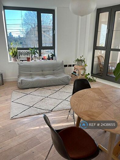 1 Bedroom Flat To Rent In Morville Street, London, E3