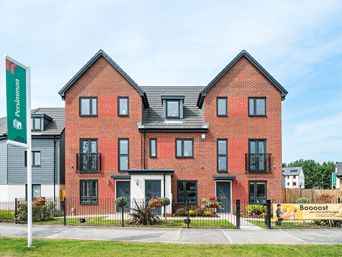 3 Bedroom Terraced House For Sale In Valley Park, Didcot, Oxfordshire, OX11