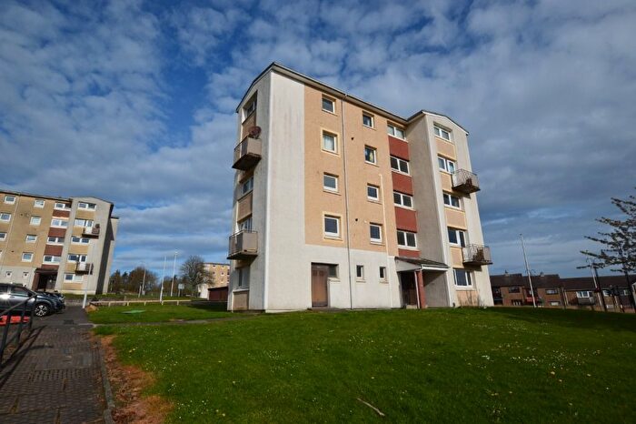 2 Bedroom Flat To Rent In Seafield View, Kirkcaldy, KY1