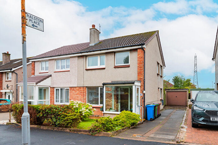 3 Bedroom Semi-Detached House For Sale In Ralston Drive, Glasgow, G52