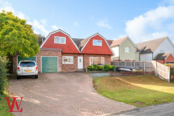 5 Bedroom Link Detached House For Sale In Morning Side, Cannons Lane, Hatfield Broad Oak, Bishop's Stortford, Hertfordshire, CM22