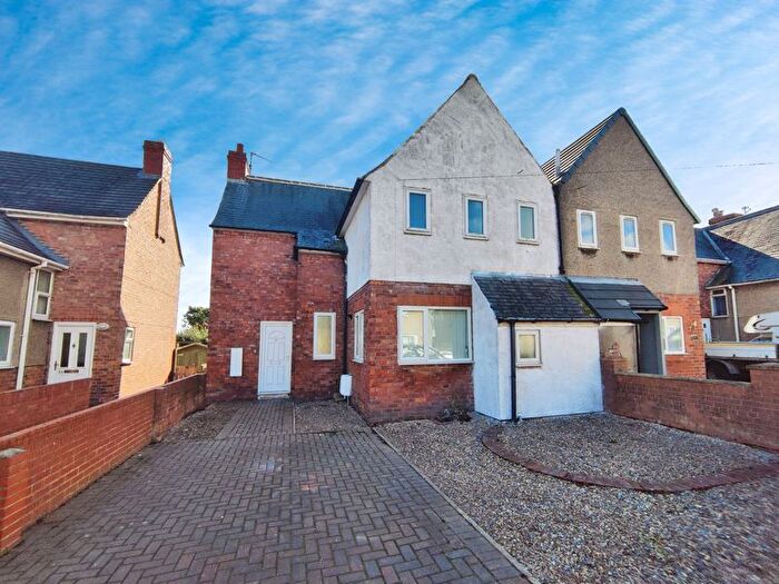4 Bedroom Semi-Detached House To Rent In Beatty Road, Bedlington, NE22