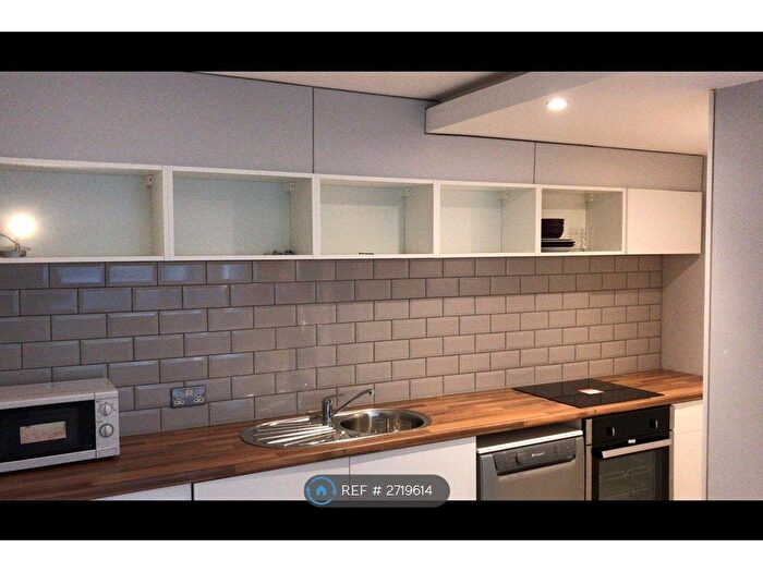 1 Bedroom Flat To Rent In The Q Building, London, E15