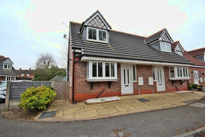 2 Bedroom Bungalow To Rent In Trent Close, Culcheth, Warrington, WA3