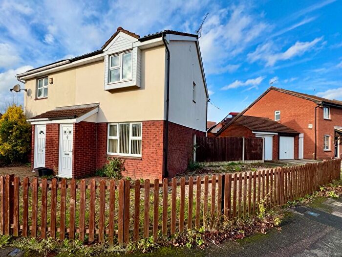 3 Bedroom Semi-Detached House For Sale In Torvill Drive, Wollaton, NG8