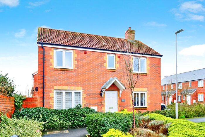 3 Bedroom Detached House For Sale In Twelve Acres, Sherborne, DT9