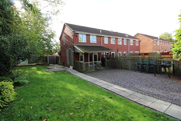 2 Bedroom End Of Terrace House For Sale In Ordley Close, Dumpling Hall, Newcastle Upon Tyne, NE15