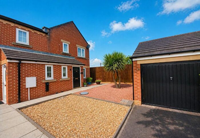 3 Bedroom Semi Detached House For Sale In Lawson Court, Boldon Colliery, NE35