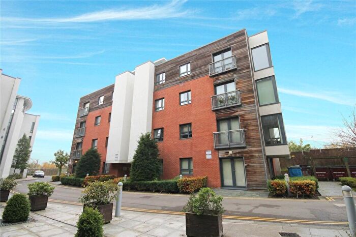 2 Bedroom Flat To Rent In Wilmslow Road, Didsbury, Manchester, M20