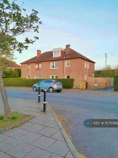 4 Bedroom Flat To Rent In Baird Drive, Edinburgh, EH12