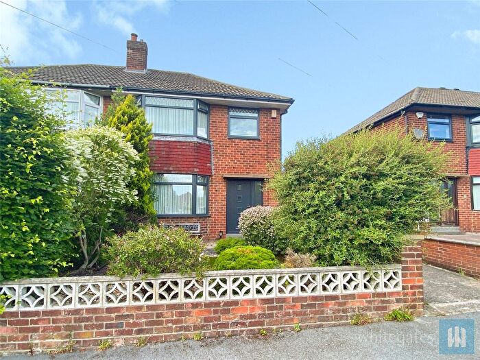 3 Bedroom Semi-Detached House To Rent In Douglas Avenue, Soothill, Batley, WF17