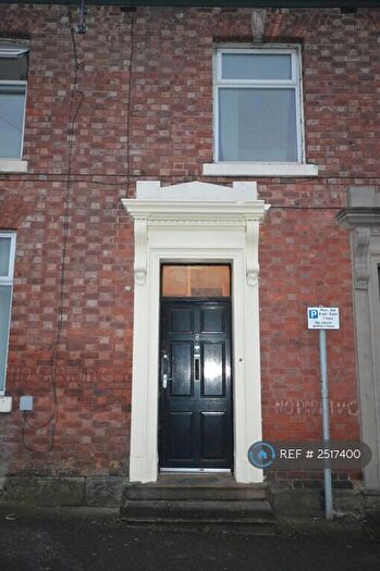 2 Bedroom Flat To Rent In St Georges St, Chorley, PR7