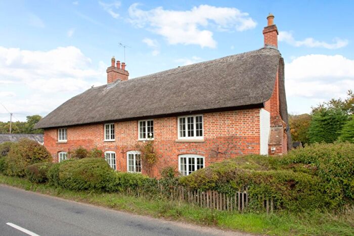 4 Bedroom Detached House To Rent In Wherwell Andover, SP11