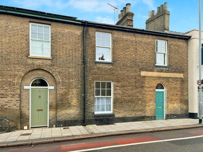 2 Bedroom Terraced House To Rent In Newmarket Road, Cambridge, CB5