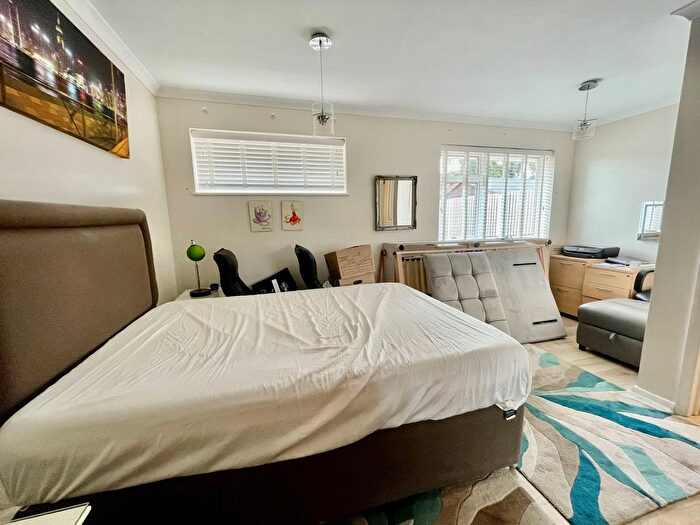 2 Bedroom Bungalow To Rent In Tanglewood Close, Gillingham, ME8