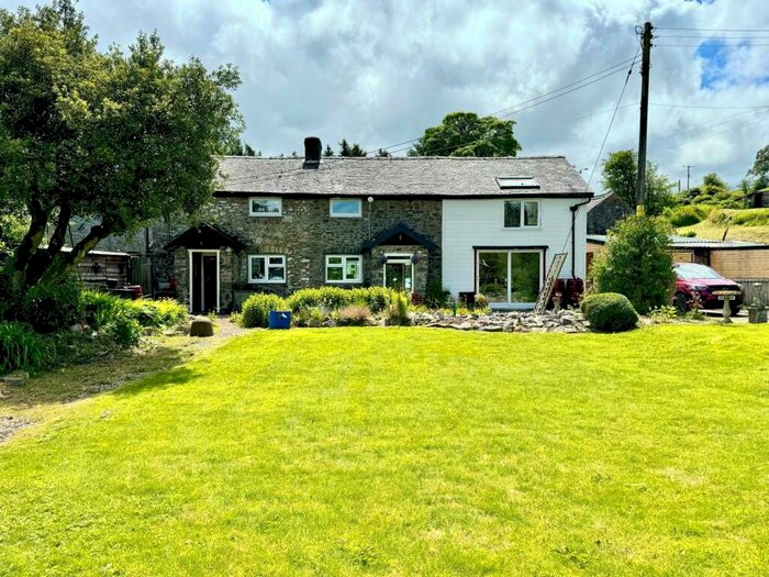 4 Bedroom Detached House For Sale In Llaithddu, Llandrindod Wells, Powys, LD1