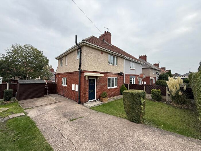3 Bedroom Semi-Detached House To Rent In Wright Crescent, Wombwell, S73