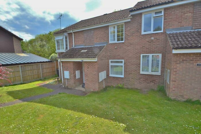 2 Bedroom Maisonette To Rent In Chandlers Ford, SO53