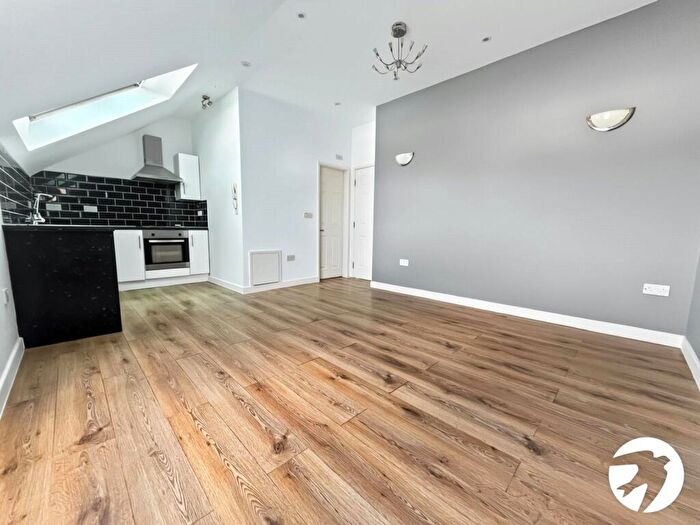 1 Bedroom Flat To Rent In Brownhill Road, London, SE6