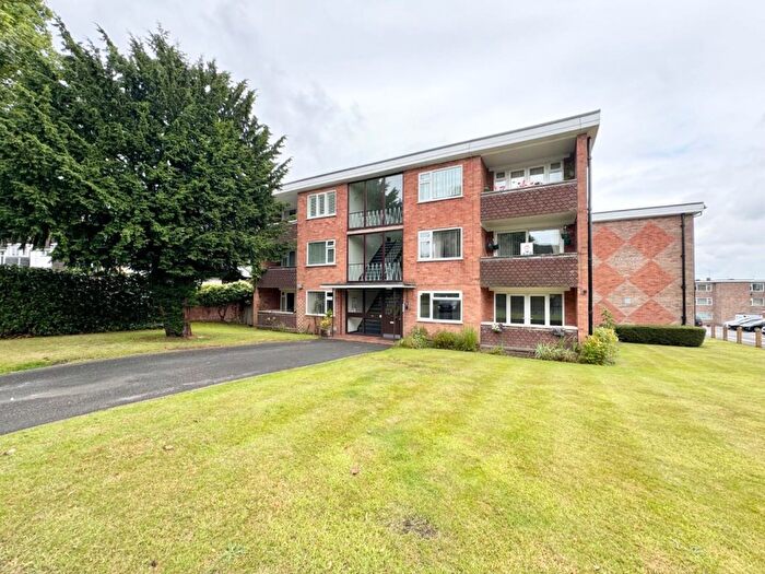 2 Bedroom Flat To Rent In Langwood Court, Castle Bromwich, Birmingham, B36