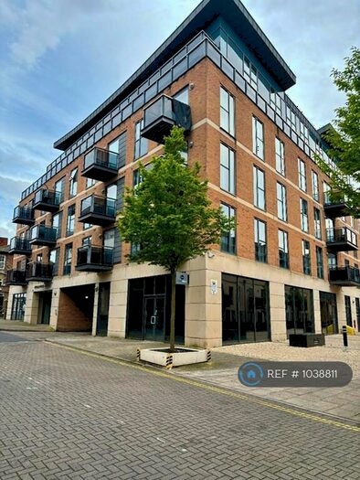 2 Bedroom Penthouse To Rent In Surbiton Plaza, Surbiton, KT6