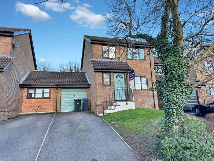 4 Bedroom Detached House For Sale In Whitbred Road, Salisbury, SP2