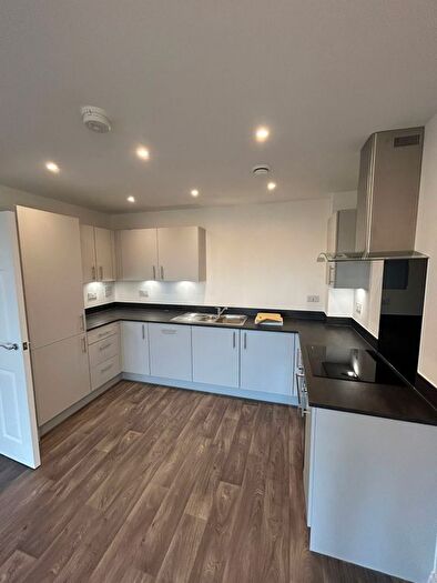 1 Bedroom Flat For Sale In Cotton Lane, Stone, Dartford, DA2